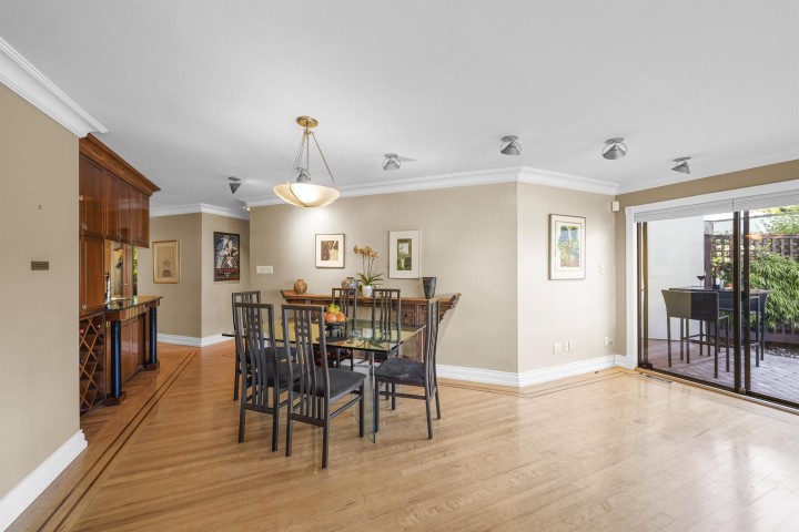 Photo 11 at 1130 Ironwork Passage, False Creek, Vancouver West