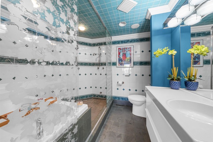 Photo 25 at 1130 Ironwork Passage, False Creek, Vancouver West