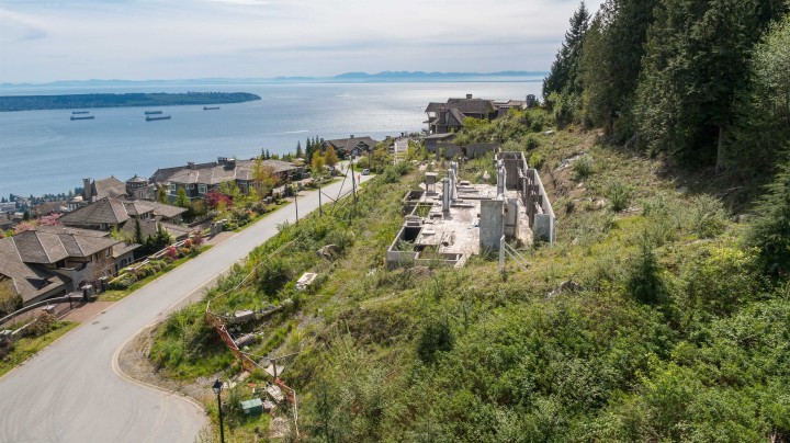 Photo 17 at 2345 Kadlec Court, Whitby Estates, West Vancouver