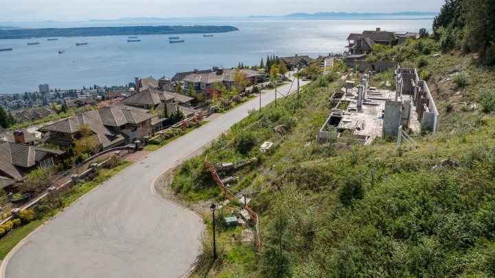 Photo 22 at 2345 Kadlec Court, Whitby Estates, West Vancouver