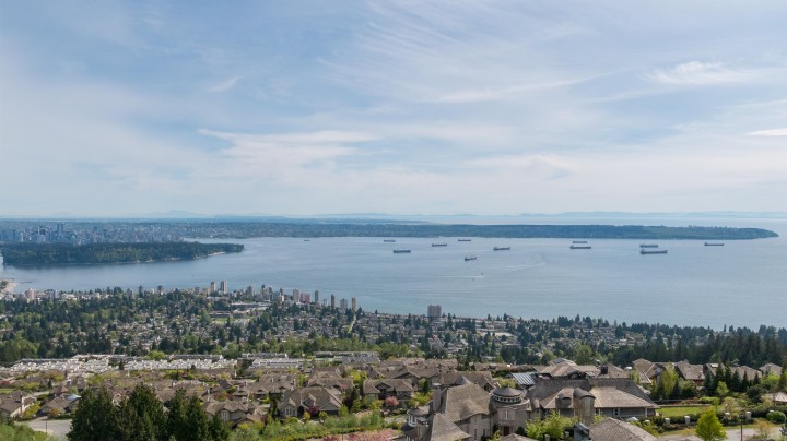 Photo 11 at 2345 Kadlec Court, Whitby Estates, West Vancouver