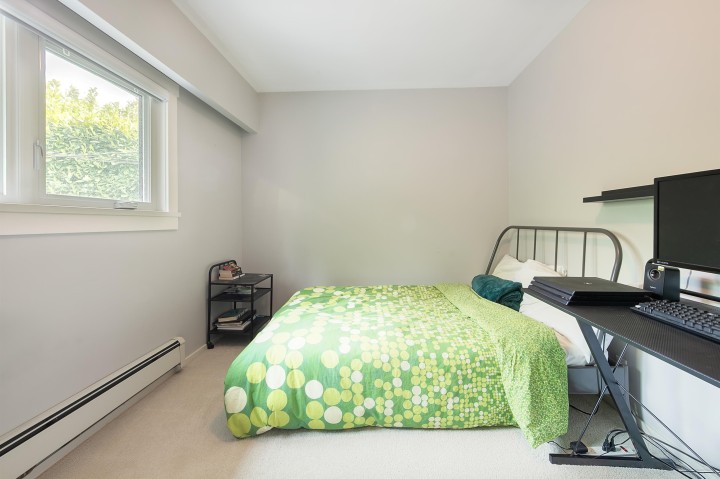 Photo 32 at 4106 Canterbury Crescent, Forest Hills NV, North Vancouver