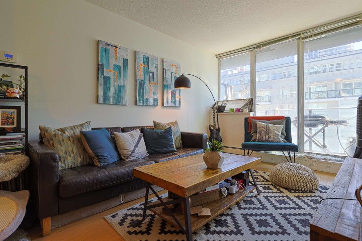 Photo 9 at 908 - 1325 Rolston Street, Downtown VW, Vancouver West