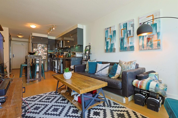 Photo 10 at 908 - 1325 Rolston Street, Downtown VW, Vancouver West