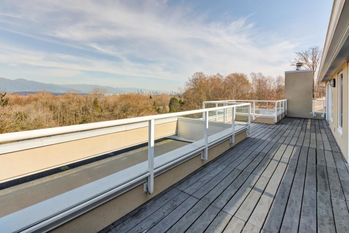 Photo 22 at 4322 West Point Place, Point Grey, Vancouver West