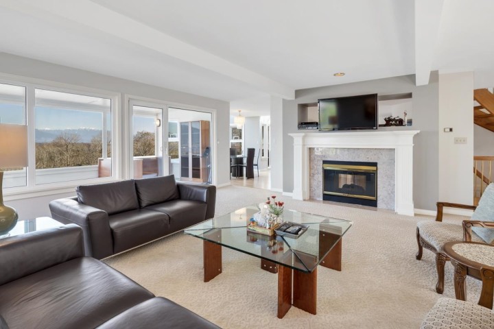 Photo 9 at 4322 West Point Place, Point Grey, Vancouver West