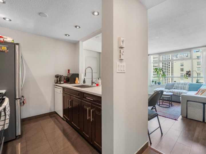 Photo 25 at 803 - 438 Seymour Street, Downtown VW, Vancouver West