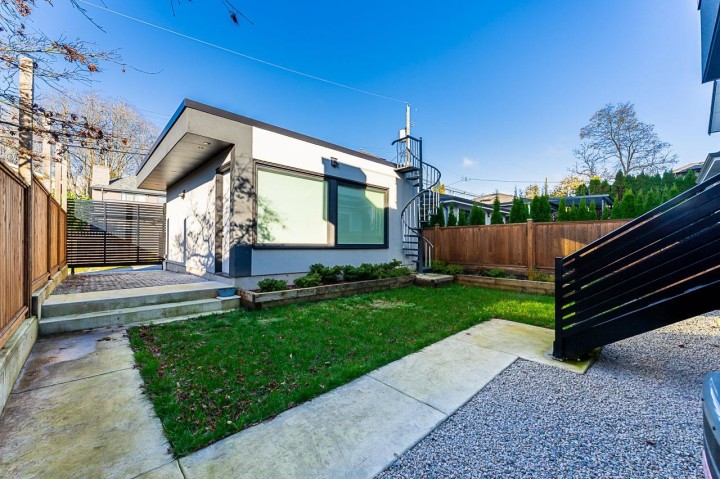 Photo 33 at 3941 W 24th Avenue, Dunbar, Vancouver West