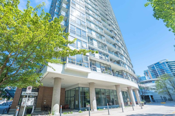 Photo 12 at 3705 - 928 Beatty Street, Yaletown, Vancouver West