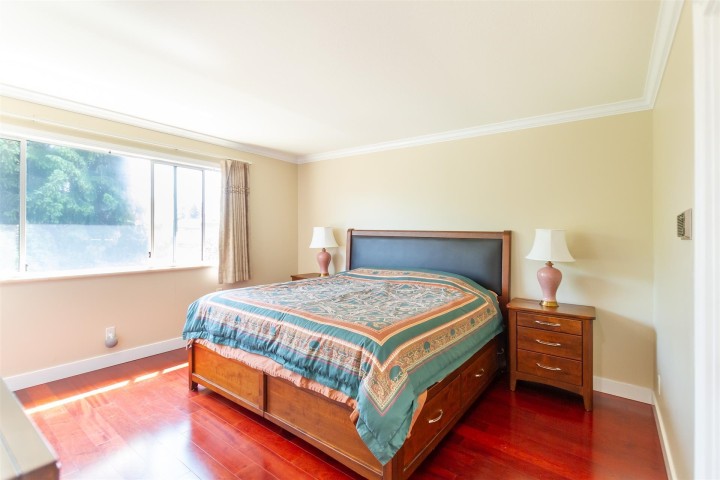 Photo 12 at 1369 W 55th Avenue, South Granville, Vancouver West