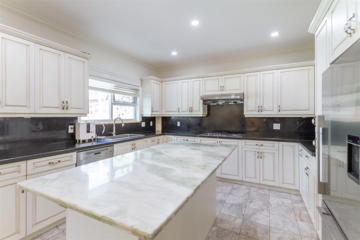 Photo 9 at 1369 W 55th Avenue, South Granville, Vancouver West