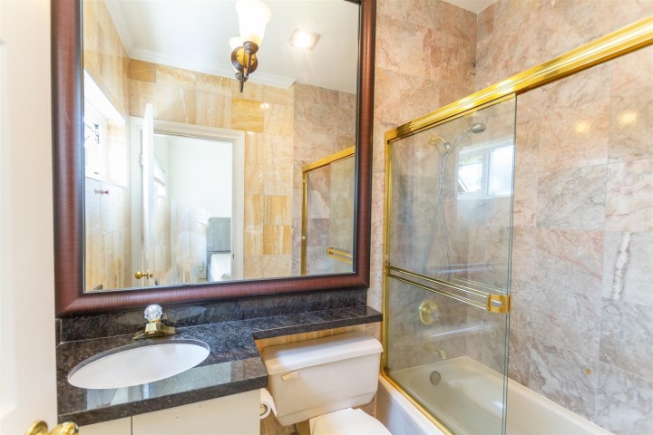 Photo 15 at 1369 W 55th Avenue, South Granville, Vancouver West