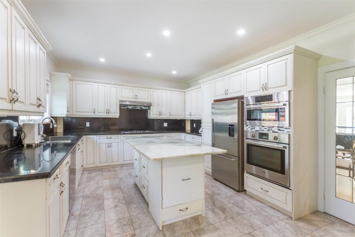 Photo 8 at 1369 W 55th Avenue, South Granville, Vancouver West