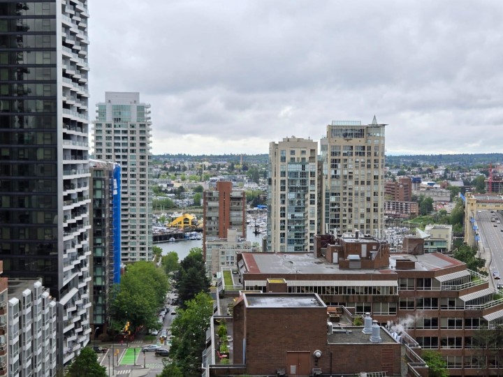 Photo 3 at 1611 - 1289 Hornby Street, Downtown VW, Vancouver West