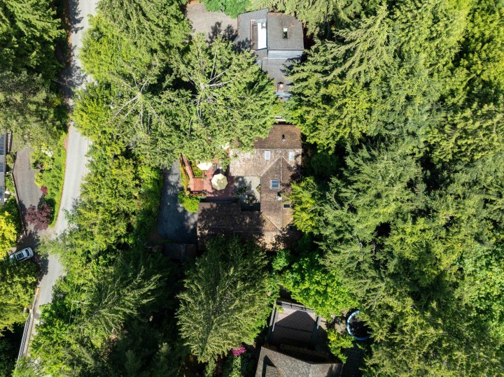 Photo 34 at 315 Bayview Road, Lions Bay, West Vancouver