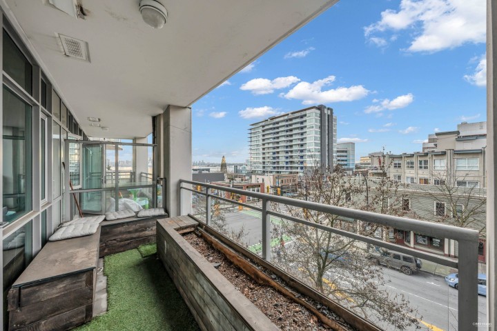 Photo 24 at 409 - 100 E Esplanade Street, Lower Lonsdale, North Vancouver