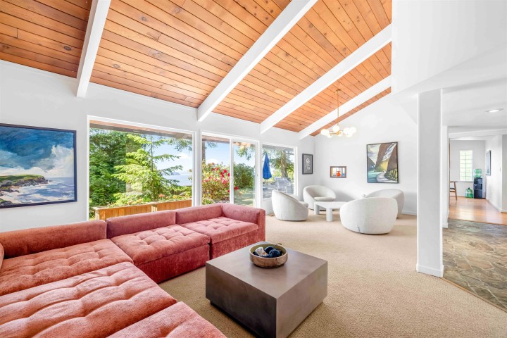 Photo 17 at 4663 Woodridge Place, Cypress Park Estates, West Vancouver