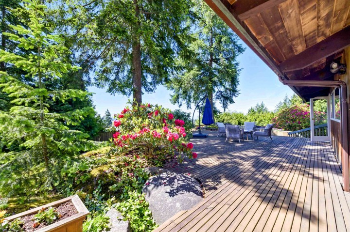 Photo 22 at 4663 Woodridge Place, Cypress Park Estates, West Vancouver