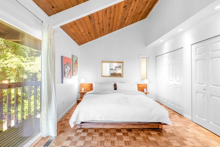 Photo 20 at 4663 Woodridge Place, Cypress Park Estates, West Vancouver