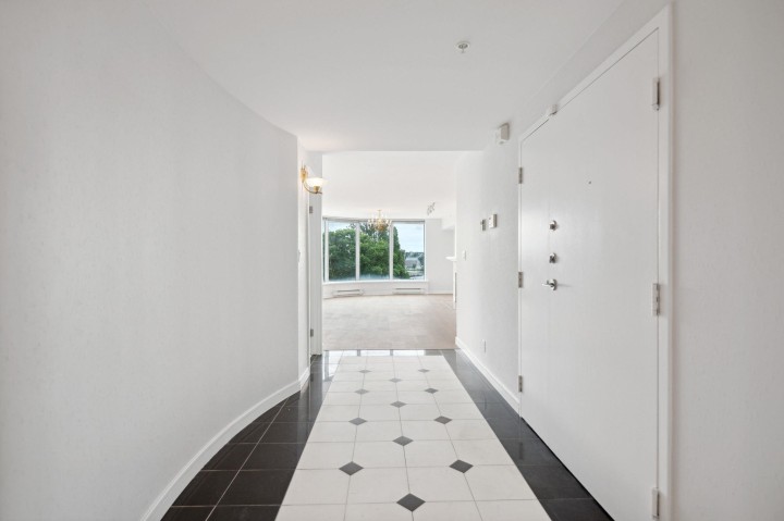 Photo 7 at 5A - 1403 Beach Avenue, West End VW, Vancouver West