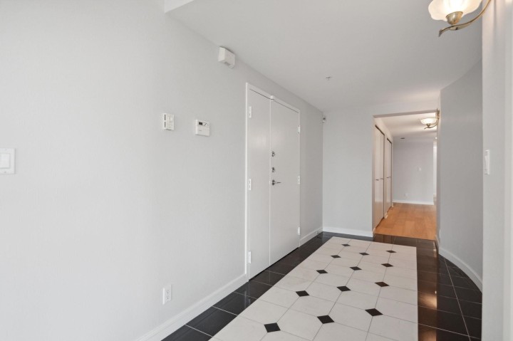 Photo 8 at 5A - 1403 Beach Avenue, West End VW, Vancouver West