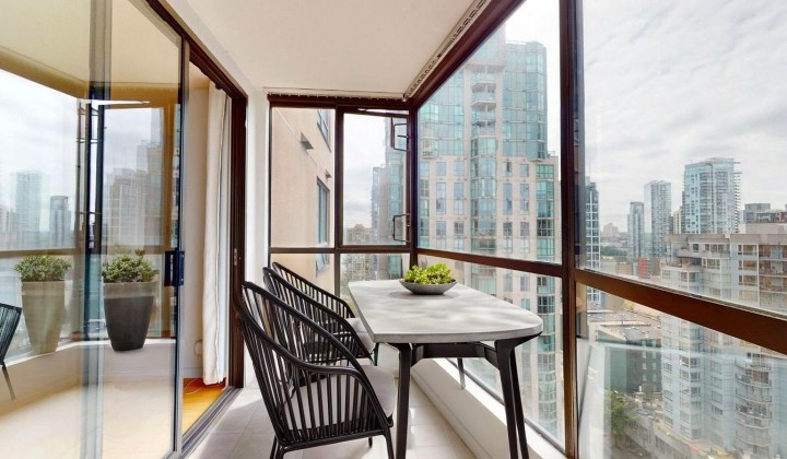 Photo 6 at 2007 - 1189 Howe Street, Downtown VW, Vancouver West