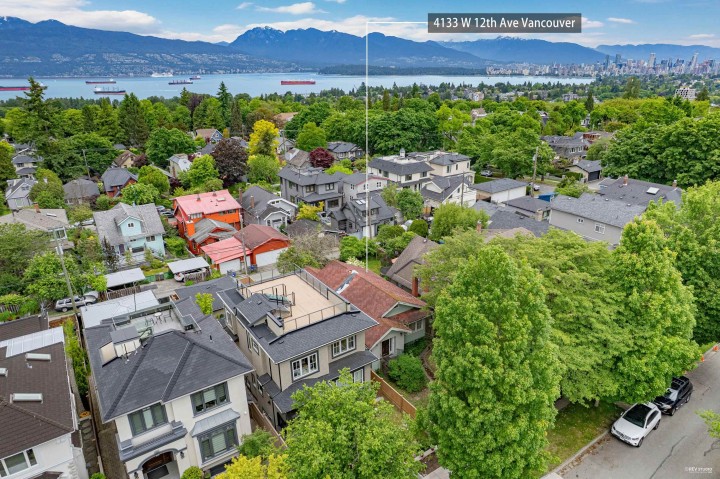 Photo 3 at 4133 W 12th Avenue, Point Grey, Vancouver West
