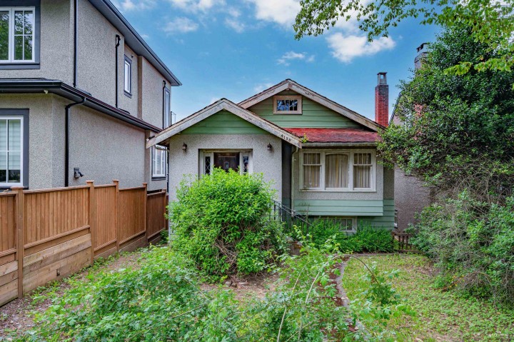 Photo 1 at 4133 W 12th Avenue, Point Grey, Vancouver West
