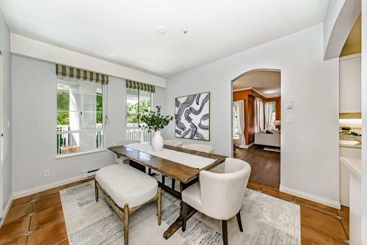 Photo 11 at 213 - 5835 Hampton Place, University VW, Vancouver West