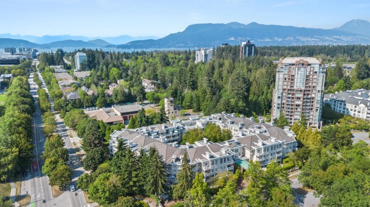 Photo 35 at 213 - 5835 Hampton Place, University VW, Vancouver West