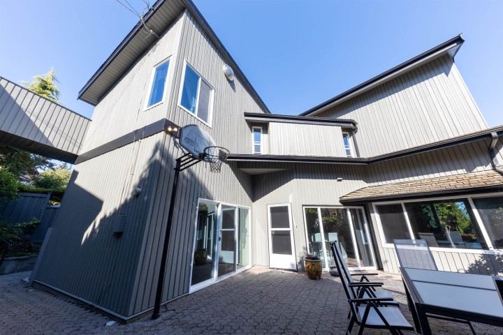 Photo 8 at 4393 Puget Drive, Arbutus, Vancouver West