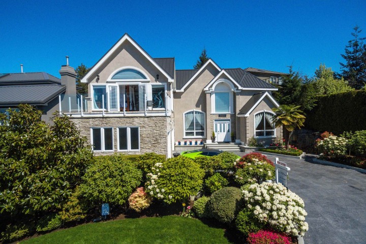 Photo 2 at 5463 West Vista Court, Upper Caulfeild, West Vancouver