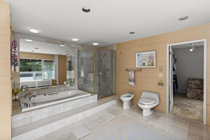 Photo 18 at 860 Fairmile Road, British Properties, West Vancouver