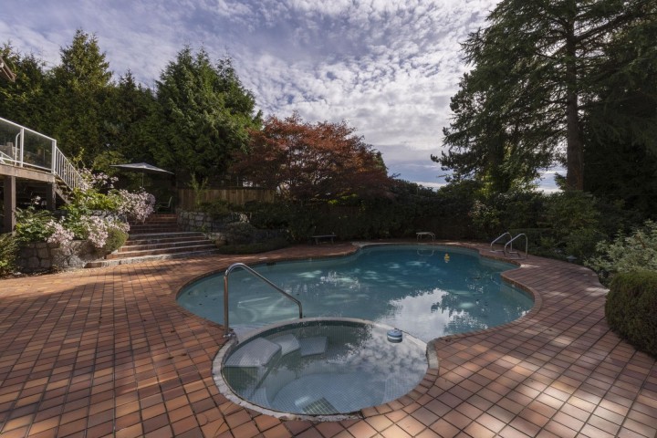 Photo 37 at 860 Fairmile Road, British Properties, West Vancouver