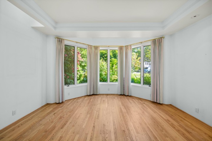 Photo 7 at 3470 W 43rd Avenue, Southlands, Vancouver West