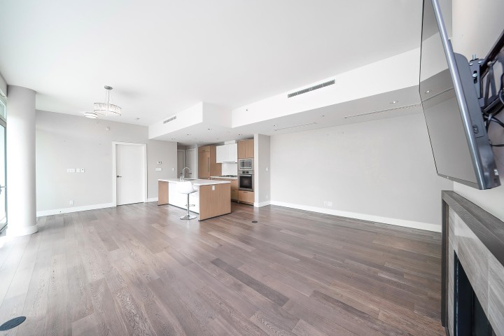 Photo 13 at 102 - 908 Keith Road, Park Royal, West Vancouver