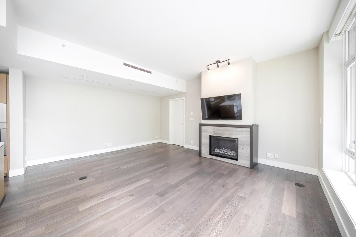 Photo 16 at 102 - 908 Keith Road, Park Royal, West Vancouver