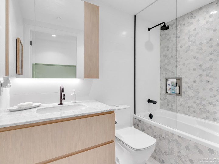 Photo 13 at 605 - 1180 Broughton Street, West End VW, Vancouver West