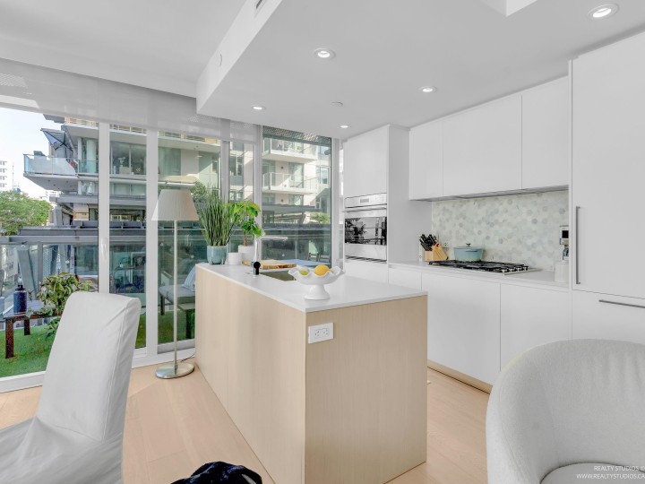 Photo 9 at 605 - 1180 Broughton Street, West End VW, Vancouver West