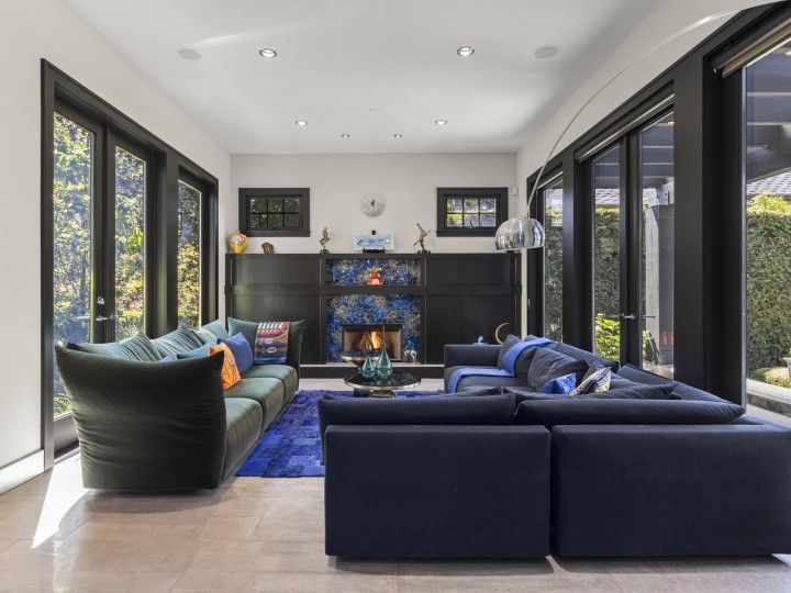 Photo 3 at 6448 Macdonald Street, Kerrisdale, Vancouver West