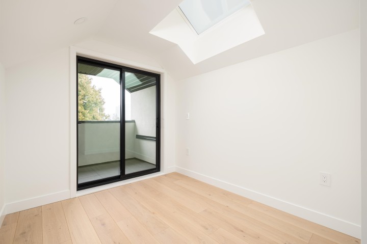 Photo 16 at 8088 Laurel Street, Marpole, Vancouver West