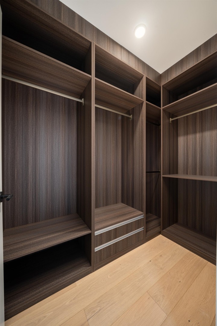 Photo 10 at 8088 Laurel Street, Marpole, Vancouver West