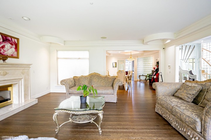 Photo 3 at 6879 Arbutus Street, S.W. Marine, Vancouver West