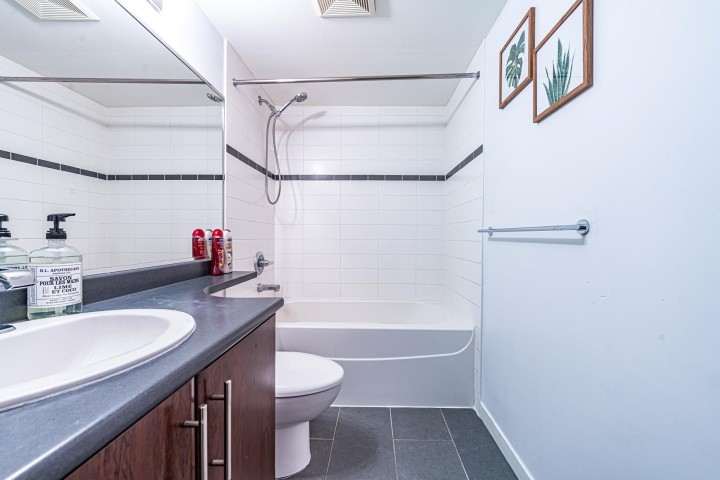 Photo 16 at 607 - 618 Abbott Street, Downtown VW, Vancouver West