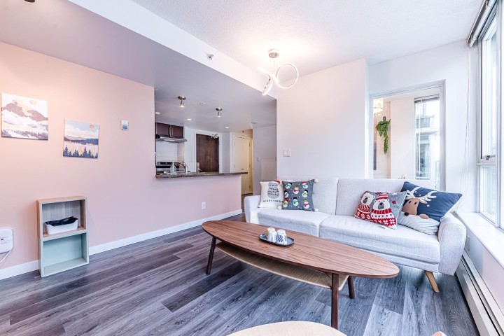 Photo 5 at 607 - 618 Abbott Street, Downtown VW, Vancouver West