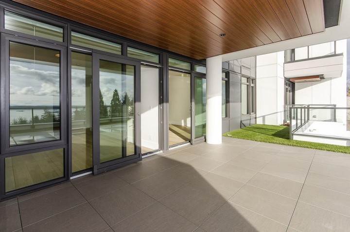 Photo 10 at 307 - 3101 Burfield Place, Cypress Park Estates, West Vancouver