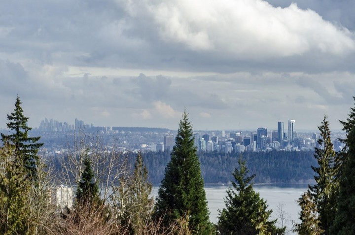 Photo 21 at 307 - 3101 Burfield Place, Cypress Park Estates, West Vancouver