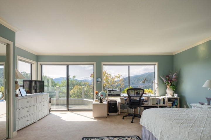 Photo 20 at 5267 Aspen Drive, Upper Caulfeild, West Vancouver