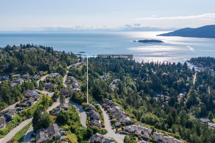 Photo 33 at 5267 Aspen Drive, Upper Caulfeild, West Vancouver