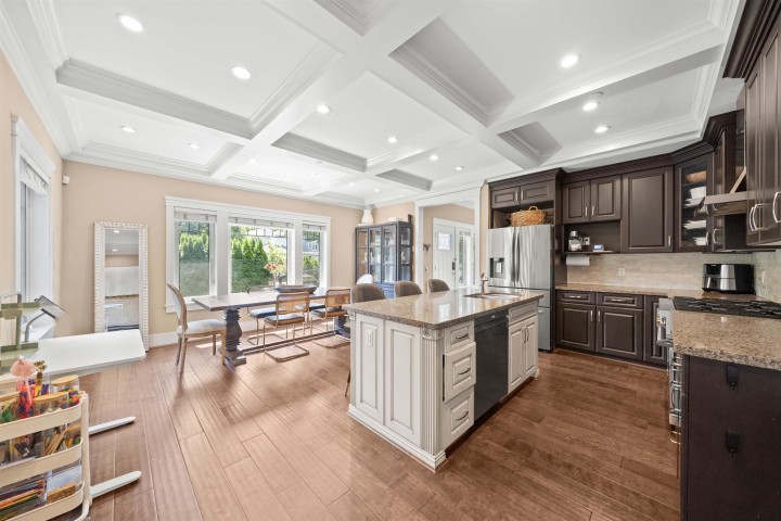 Photo 6 at 2575 W 7th Avenue, Kitsilano, Vancouver West